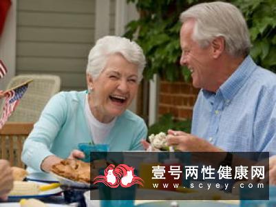 哪些食物以改善老人失眠(1)