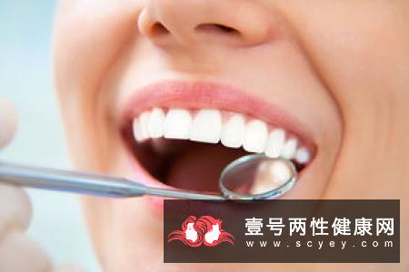 造成牙龈出血的原因是什么